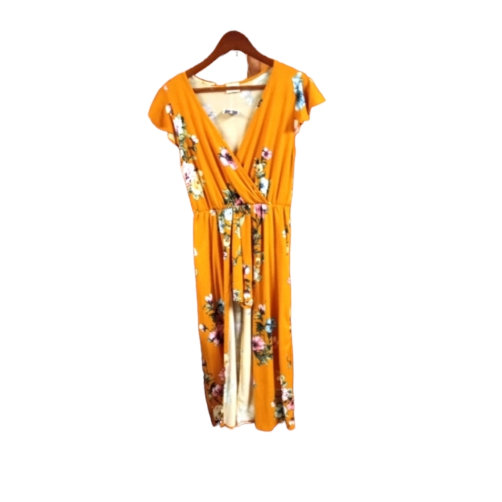 NWT Caution to the Wind Hi-Low Floral Romper